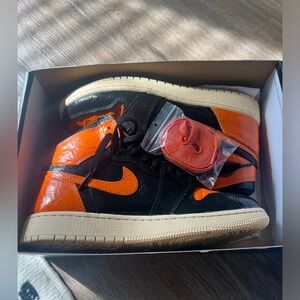 Air Jordan 1 Retro High OG GS ‘Shattered Backboard 3.0